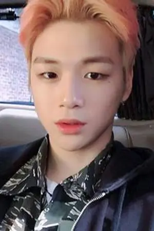 ปกนิยาย (Produce101)  Take a photo  แดจิน