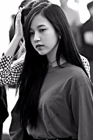 ปกนิยาย SF "BLACK MOON" [Minayeon]
