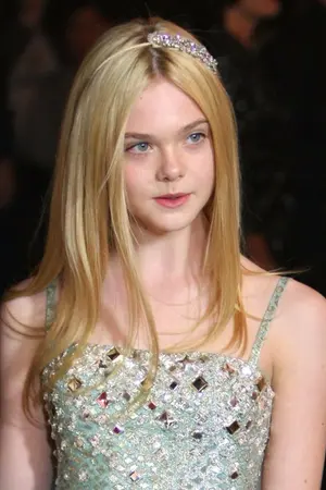 ปกนิยาย ปริศร้าย ไล่ล่ารัก