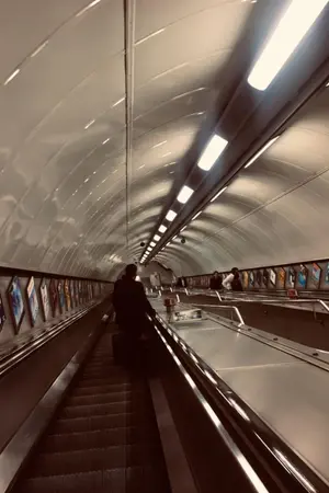 ปกนิยาย Your Londoner สวัสดีครับ ผมรักเธอ (Omegaverse, NL)