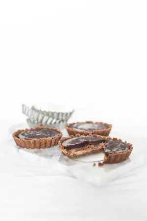 ปกนิยาย [ The Boyz ]  Chocolates | Hwall X Eric |