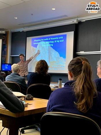 บรรยากาศในคลาส