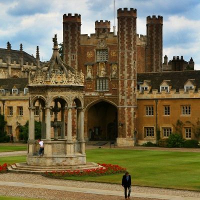 Cr.  www.applytocambridge.com