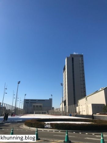 ตึกสูงด้านขวา คือ International Education Building ที่ตั้งของ Ewha GSIS