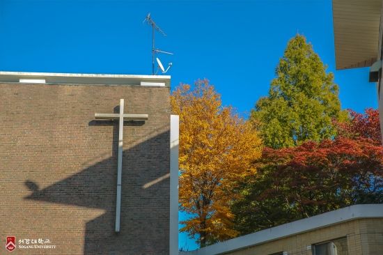 Photo Credit: 서강대학교 Sogang University (Facebook)