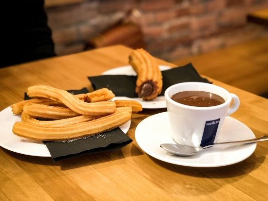 ชูโรส” (Churros) ปาท่องโก๋สเปน&nbsp;