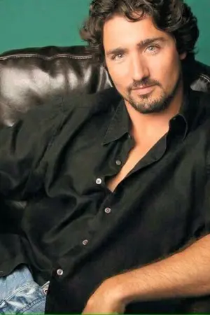 ปกนิยาย พ่อเลี้ยงพายัพ