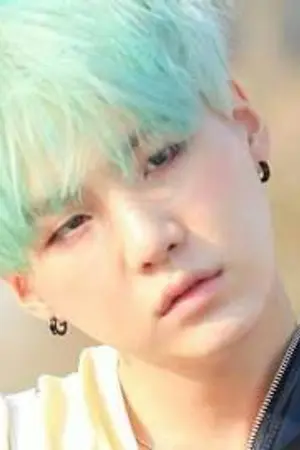 ปกนิยาย จะส่งรูป