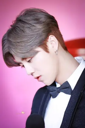 ปกนิยาย ผู้ถูกระทำ hunhan ft.exo