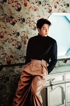 ปกนิยาย Love, naturally ผมไปขึ้นเขา แต่ได้คำว่า 'เรา' กลับมา (E-BOOK)