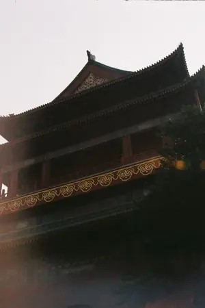 ปกนิยาย ศึกชิงบัลลังก์วังหลวง ภาค 1 ตอน ฮ่องเต้ทรราช