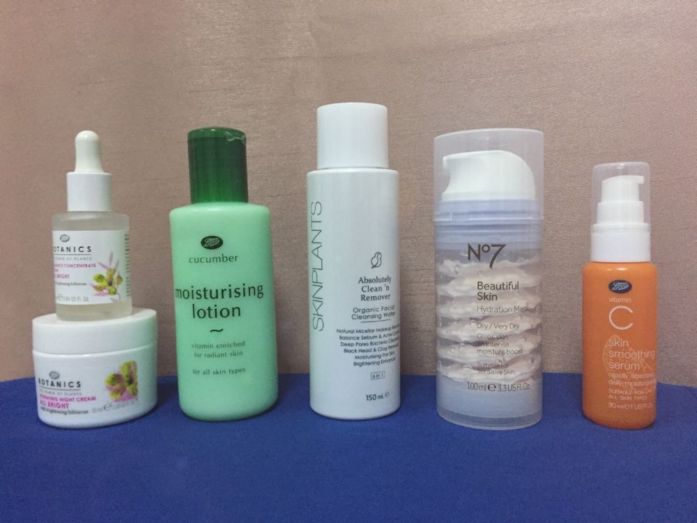 [ใช้ดีบอกต่อ] เปิดถุงรีวิว...สกินแคร์น่าใช้ในร้าน Boots Thailand แบบล่าสุด