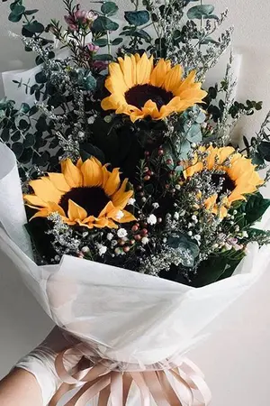 ปกนิยาย •𝓛𝓪𝓽𝓽𝓮𝓻 𝓞𝓯 𝓢𝓾𝓷𝓯𝓵𝓸𝔀𝓮𝓻𝓼• 🌻