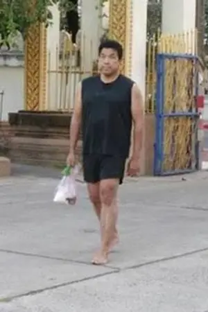 ปกนิยาย วีรบุรุษถุงแกงผจญภัย