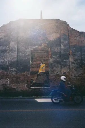 ปกนิยาย เที่ยวอยุธยาแบบโลค่อลๆ