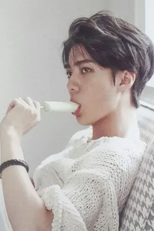 ปกนิยาย Hot Icecream เอาไอติมร้อนไหมครับ