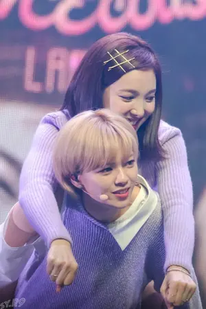 ปกนิยาย (2yeon) Girlfriend