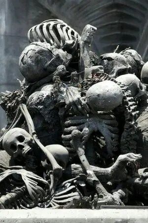 ปกนิยาย สงครามมอนเตอร์