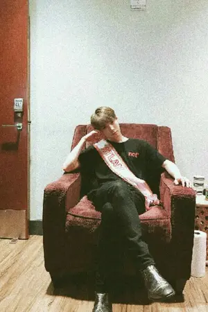 ปกนิยาย I HATE U คุณประธาน [Doyoung × You]