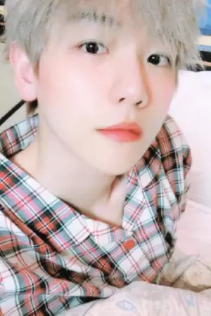 ปกนิยาย คุณเป็นใคร?