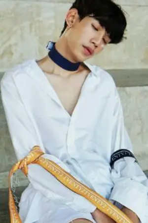 ปกนิยาย [lazyloxy x you] ฉันไม่อยากเป็นแค่แฟนคลับของพี่นะ