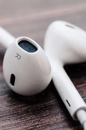 ปกนิยาย ฟัง ♬ ♪ | MARKBAM