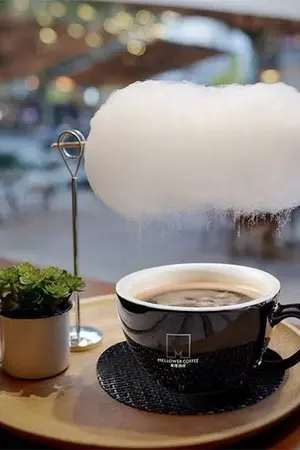 ปกนิยาย ลาเต้ร้อนในวันฝนพรำ