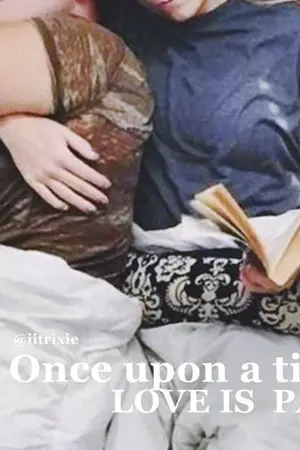 ปกนิยาย Once upon a time, LOVE IS PAIN : รักคือความเจ็บ (YURI)