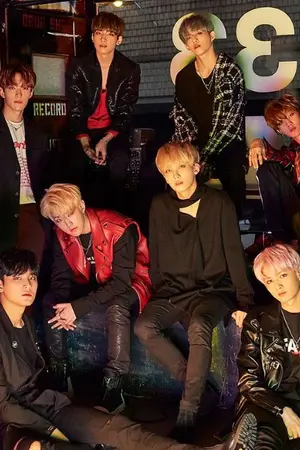 ปกนิยาย [ YAOI ] ชาติมังกรเลือดสีน้ำเงิน [ เคะท้องได้ ]