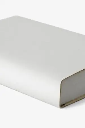 ปกนิยาย อดีต แห่งความทรงจำ