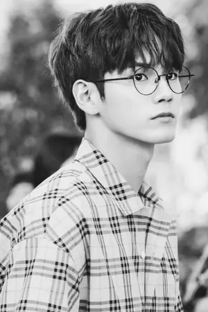 ปกนิยาย แสงสว่างในความมืด [Can You Be My Lightness ?]