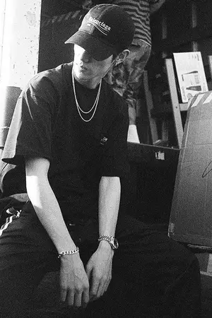 ปกนิยาย รักเสพติด[MARKBAM]