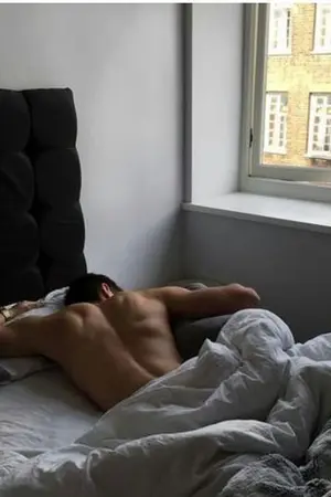 ปกนิยาย แสงของอาทิตย์