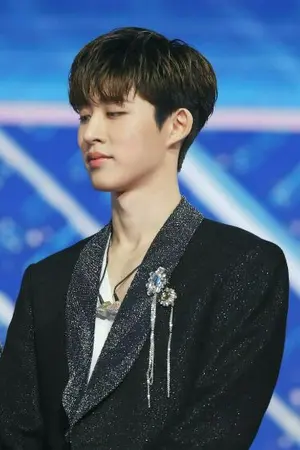 ปกนิยาย All about Hanbin