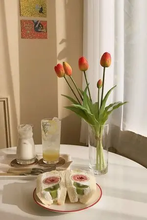 ปกนิยาย Artistic Blossoms ,Markmin