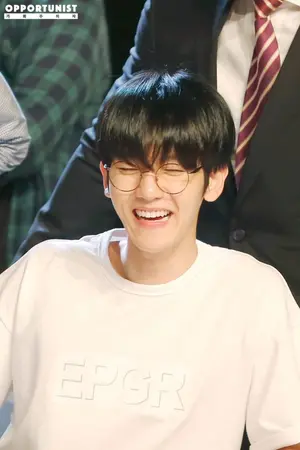 ปกนิยาย Medical (chanbaek) #น้องหมอพี่ขอจีบนะ