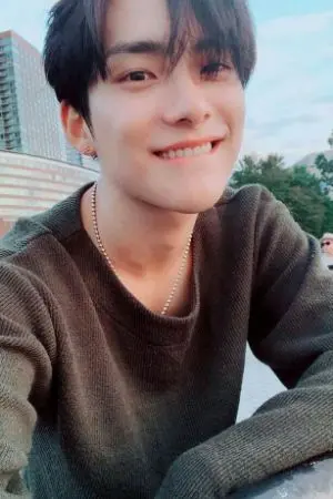 ปกนิยาย ผมเป็นแค่อาจารย์ครับ