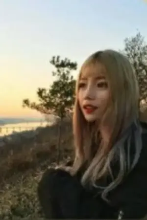 ปกนิยาย มาเฟียกับแวมไพร์ขี้เย็นชา