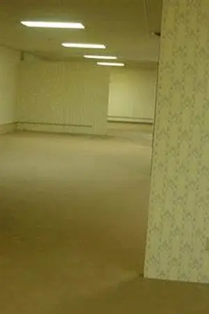 ปกนิยาย live in the back romms