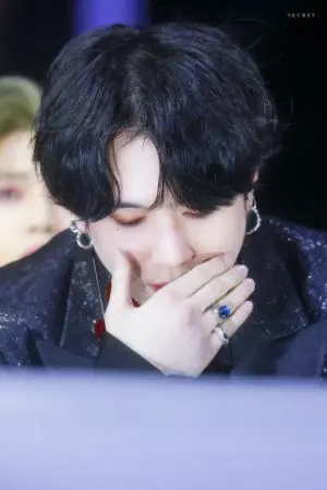 ปกนิยาย เลือดอร่อยดีนะ​ | yugyeom