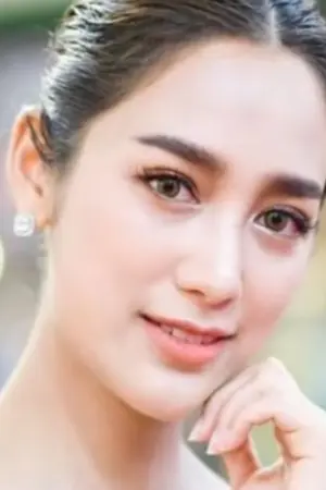 ปกนิยาย อุ่นรักลวงใจ