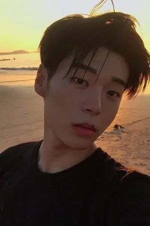 ปกนิยาย หนุ่มวัยร้ายกันยัยเช็นชา