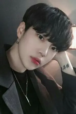 ปกนิยาย FRIEND USED TO BE CLOSE.-_-# เพื่อน(เคย)สนิท