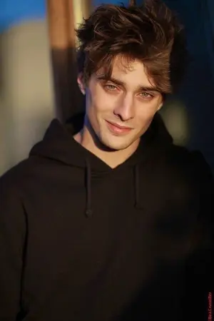 ปกนิยาย โฮปคนสุดท้าย (Last Hope)