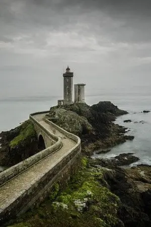 ปกนิยาย ดั่งทิวาหรือราตรี