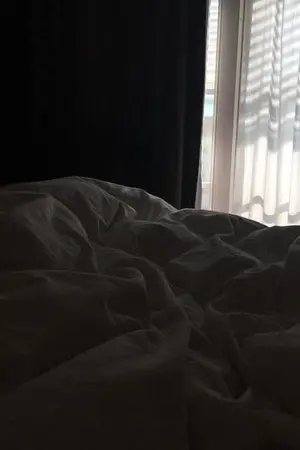 ปกนิยาย เพื่อนหรือแฟน { Friend ? }