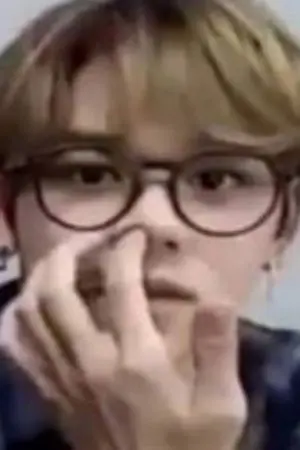 ปกนิยาย ผู้สาวขอเบอร์แหน่ NCT X YOU