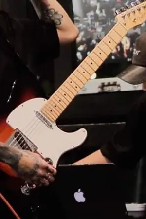 ปกนิยาย Far AWAY ใกล้กัน