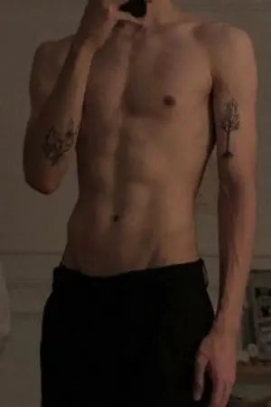 ปกนิยาย "ฟ้าเเม่งลิขิตให้เรามาเจอนายหวะ"