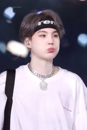 ปกนิยาย (Suga x you) รักนะอปป้าา